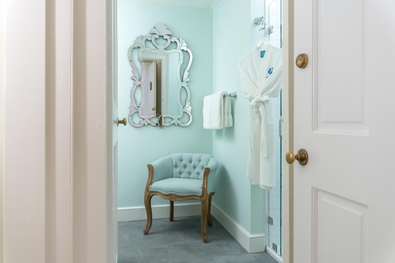 بروستر Candleberry Inn On Cape Cod المظهر الخارجي الصورة