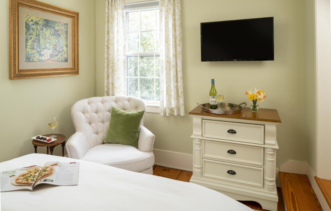 بروستر Candleberry Inn On Cape Cod المظهر الخارجي الصورة